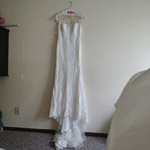 Rosa Clara Size 10 Embroider Wedding Dress
